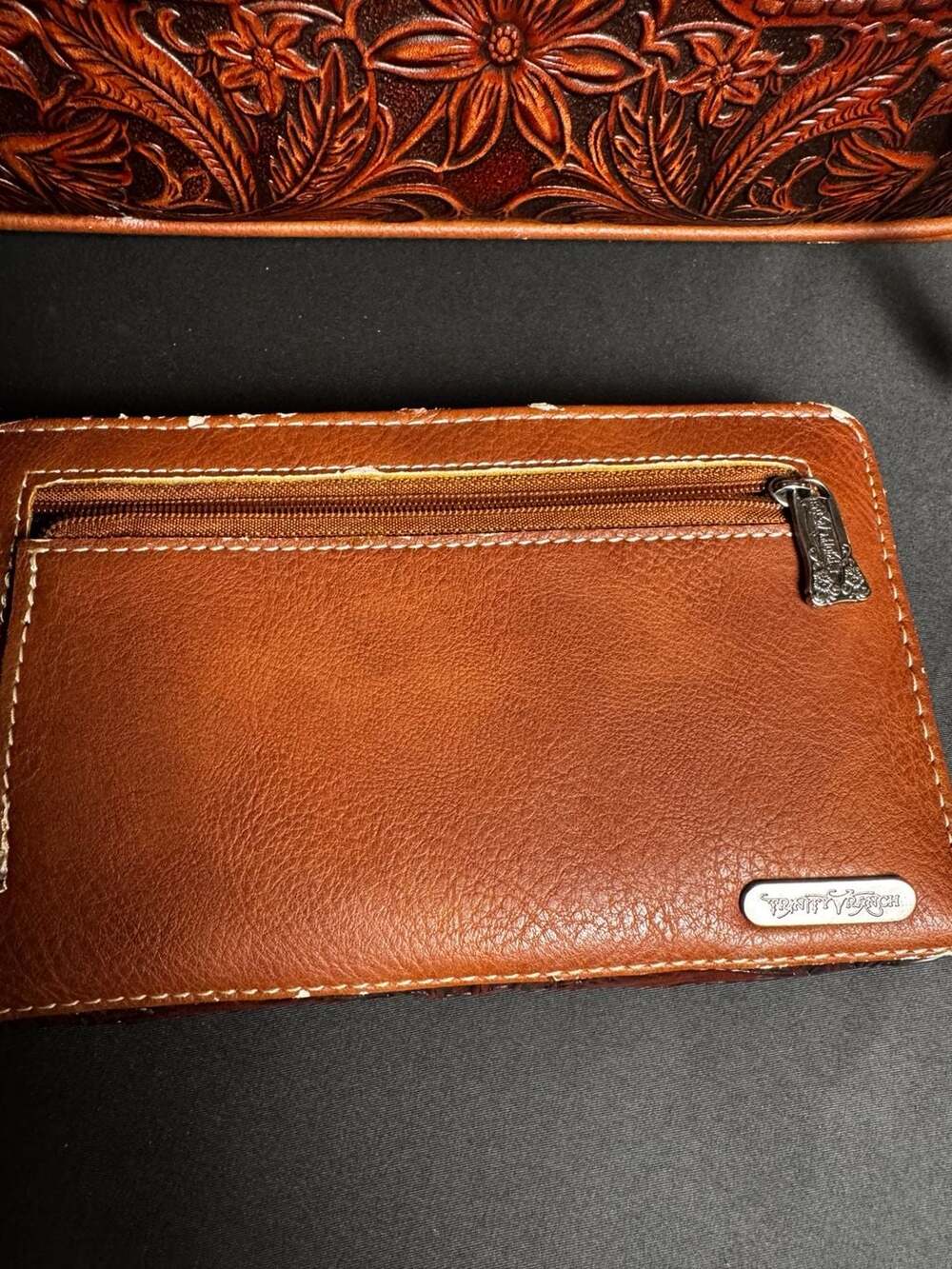 Trinity Ranch Western Floral Tooled Leather and Cowhide Purse and Wallet Set - Picture 3 of 12